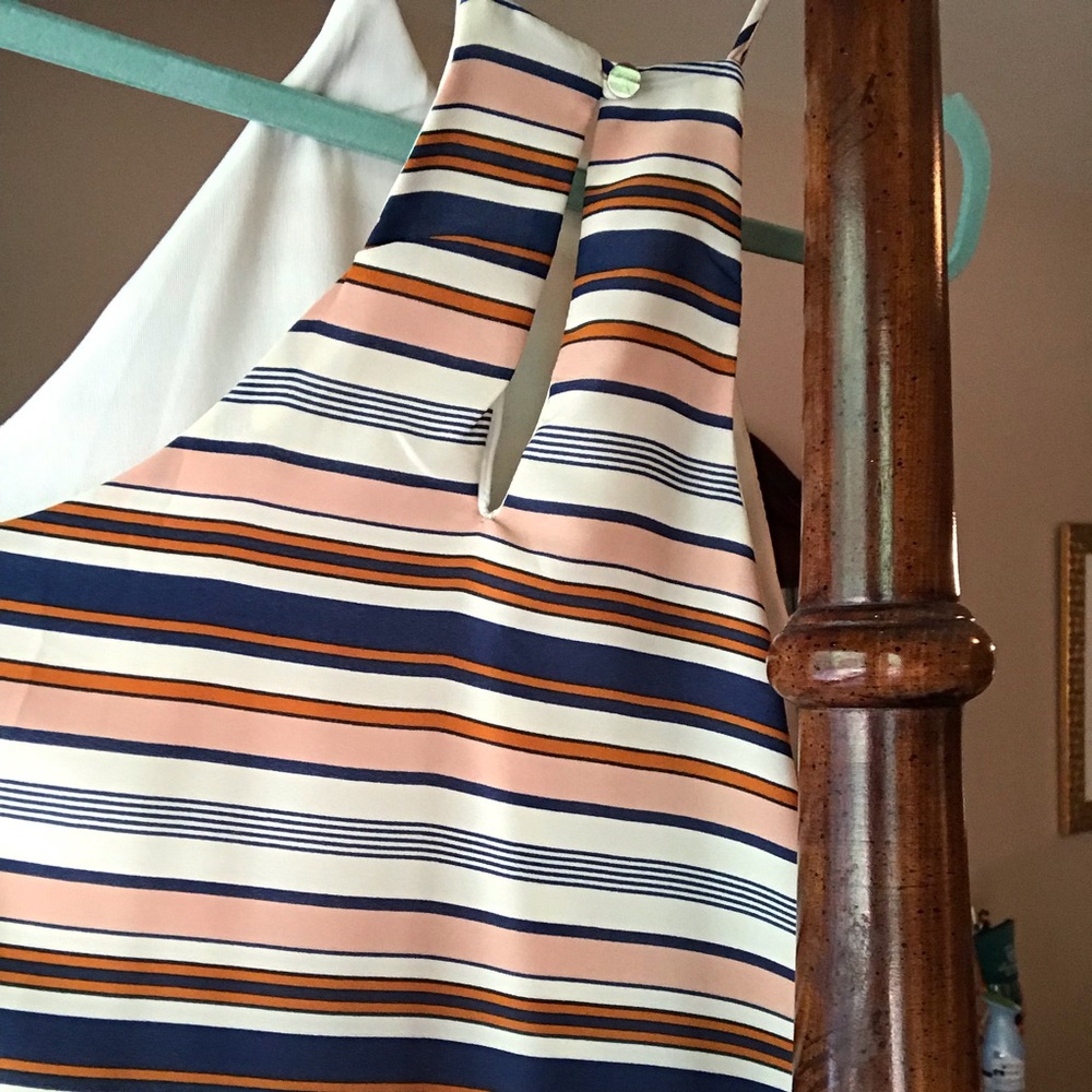 High neck swing Dress - Picture 6 of 8